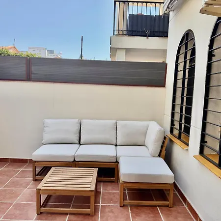 Ponti - Ground-floor With Private Garden Terrace - 125 M From The Beach, Ac
