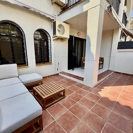 Apartament Ponti - Ground-floor With Private Garden Terrace - 125 M From The Beach, Ac *