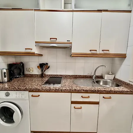 Ponti - Ground-floor With Private Garden Terrace - 125 M From The Beach, Ac Apartament *
